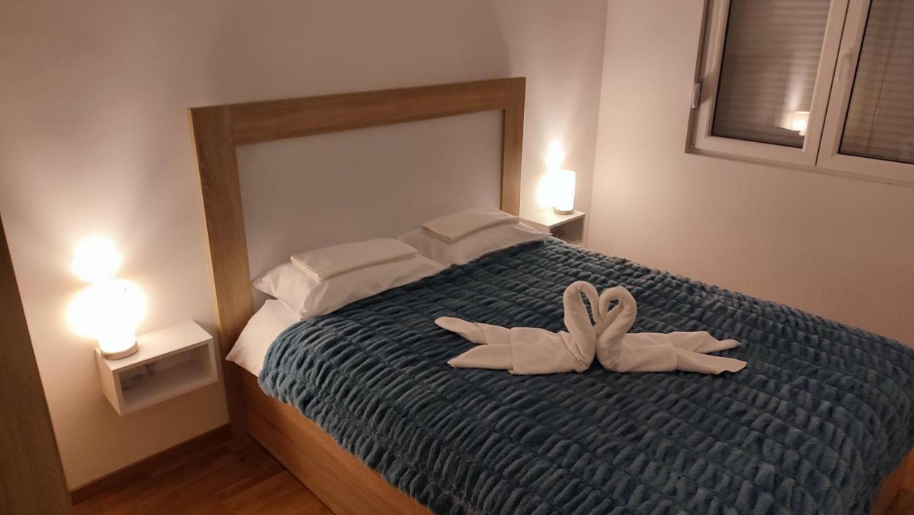 Apartmani Stari Aerodrom Podgorica Eksteriør billede