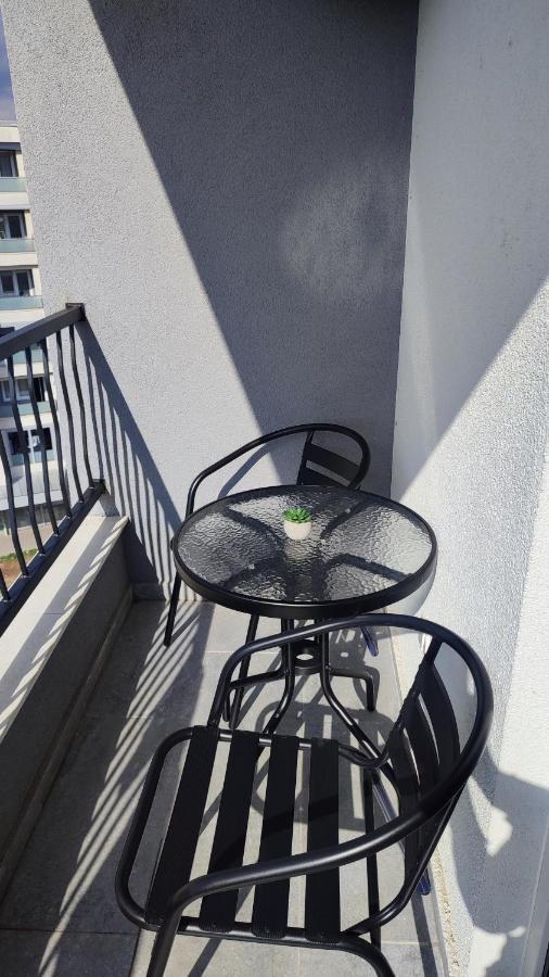 Apartmani Stari Aerodrom Podgorica Eksteriør billede