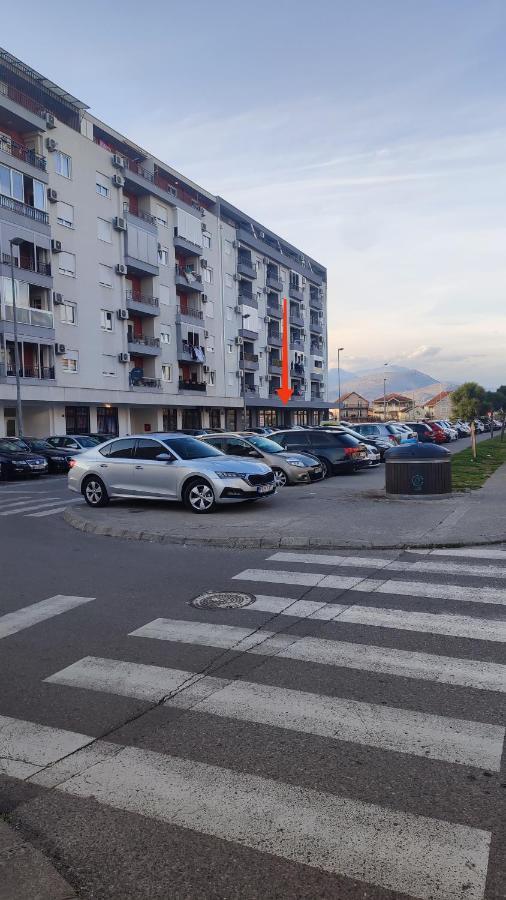 Apartmani Stari Aerodrom Podgorica Eksteriør billede